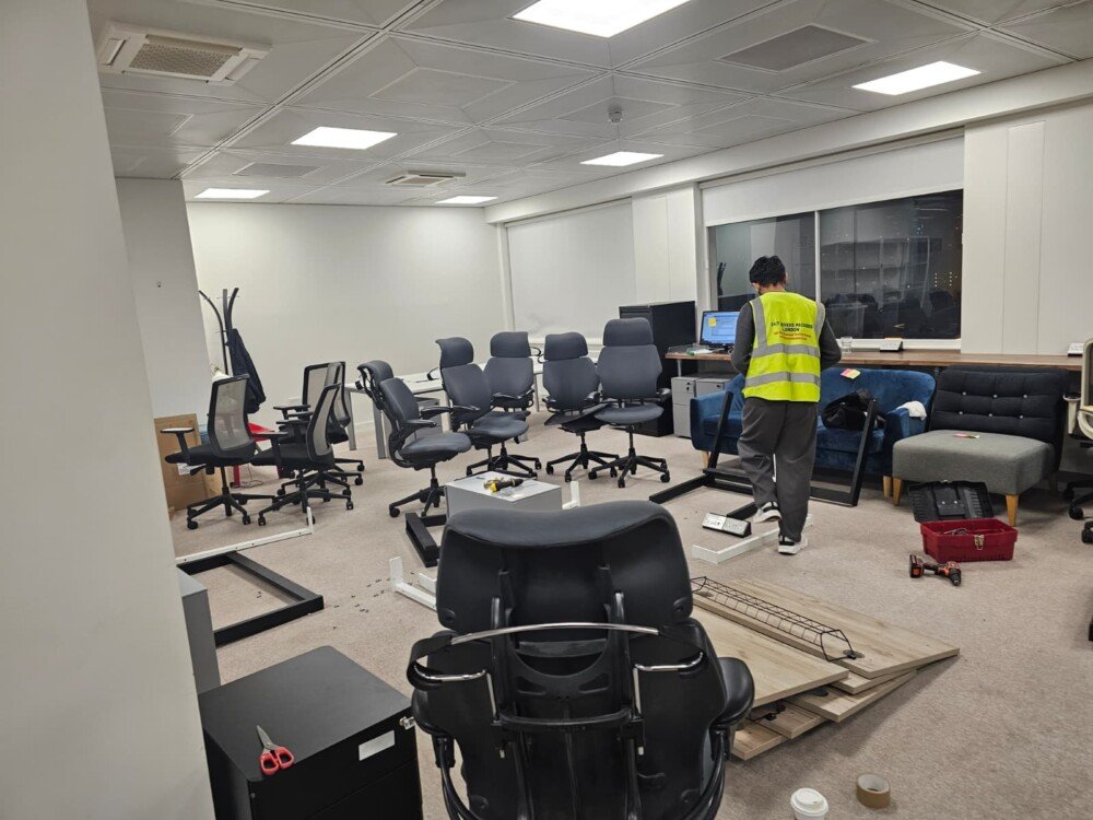 Removals packing and storage London services