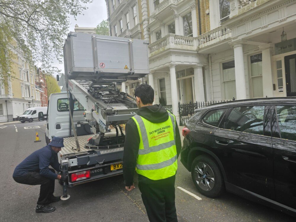 Furniture hoist hire London