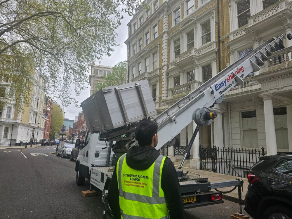 Furniture hoist hire London